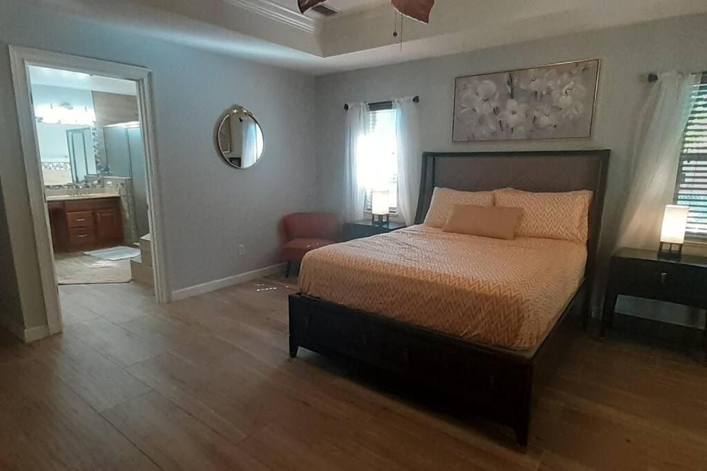 Charming Vacation In Port St Lucie. Hébergement de vacances