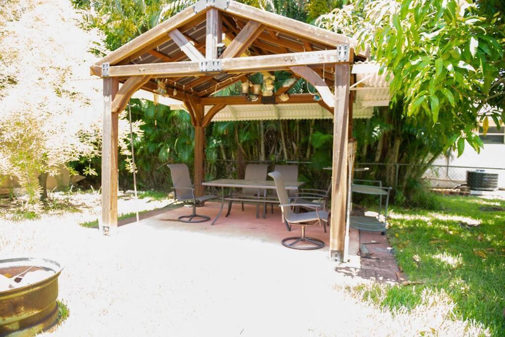 Charming Vacation In Port St Lucie. Hébergement de vacances